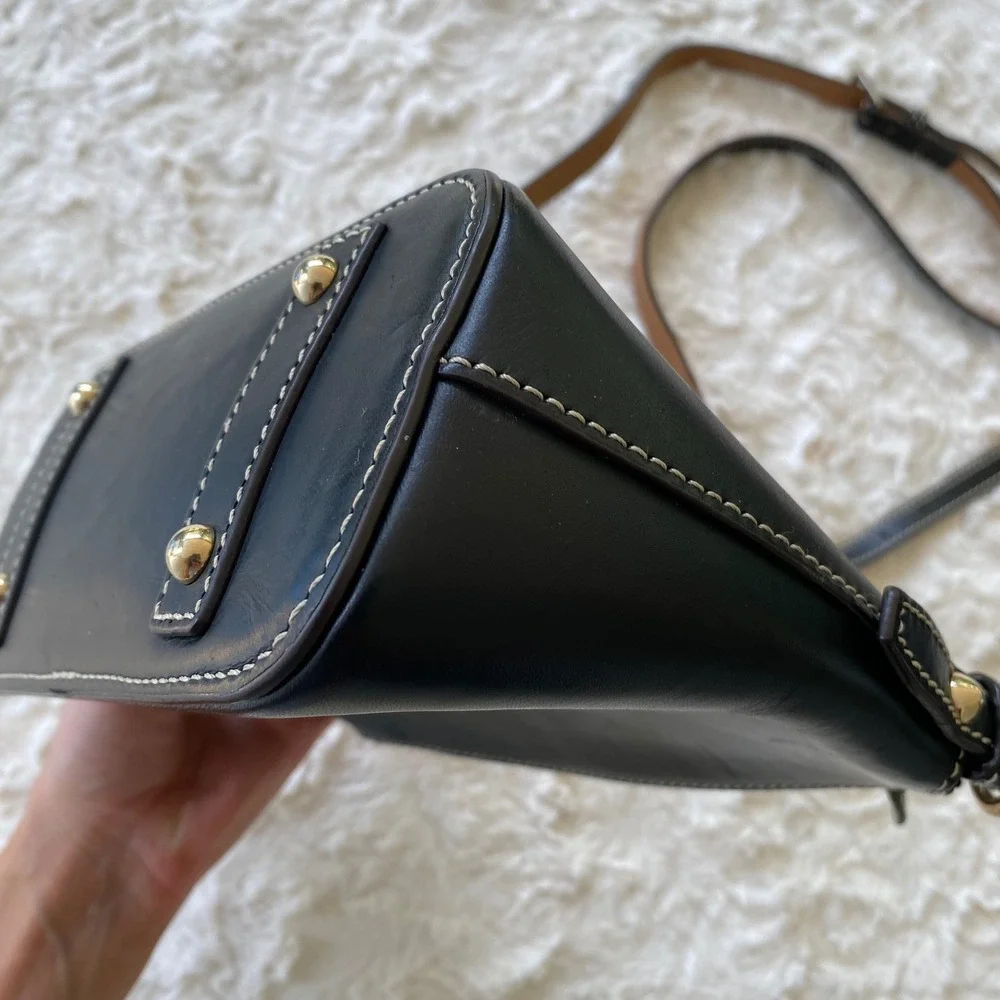 Dooney & Bourke Crossbody Bag Small Black Leather Domed Purse Classic Luxury